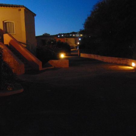 Vacanze In Natura Incontaminata "Casa Vacanza Francesca" Isola Rossa Extérieur photo